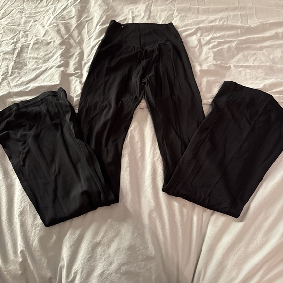 Aerie Black Flared Leggings - Picture 5 of 8